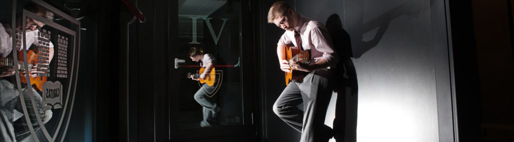Music Rooms Guitar
